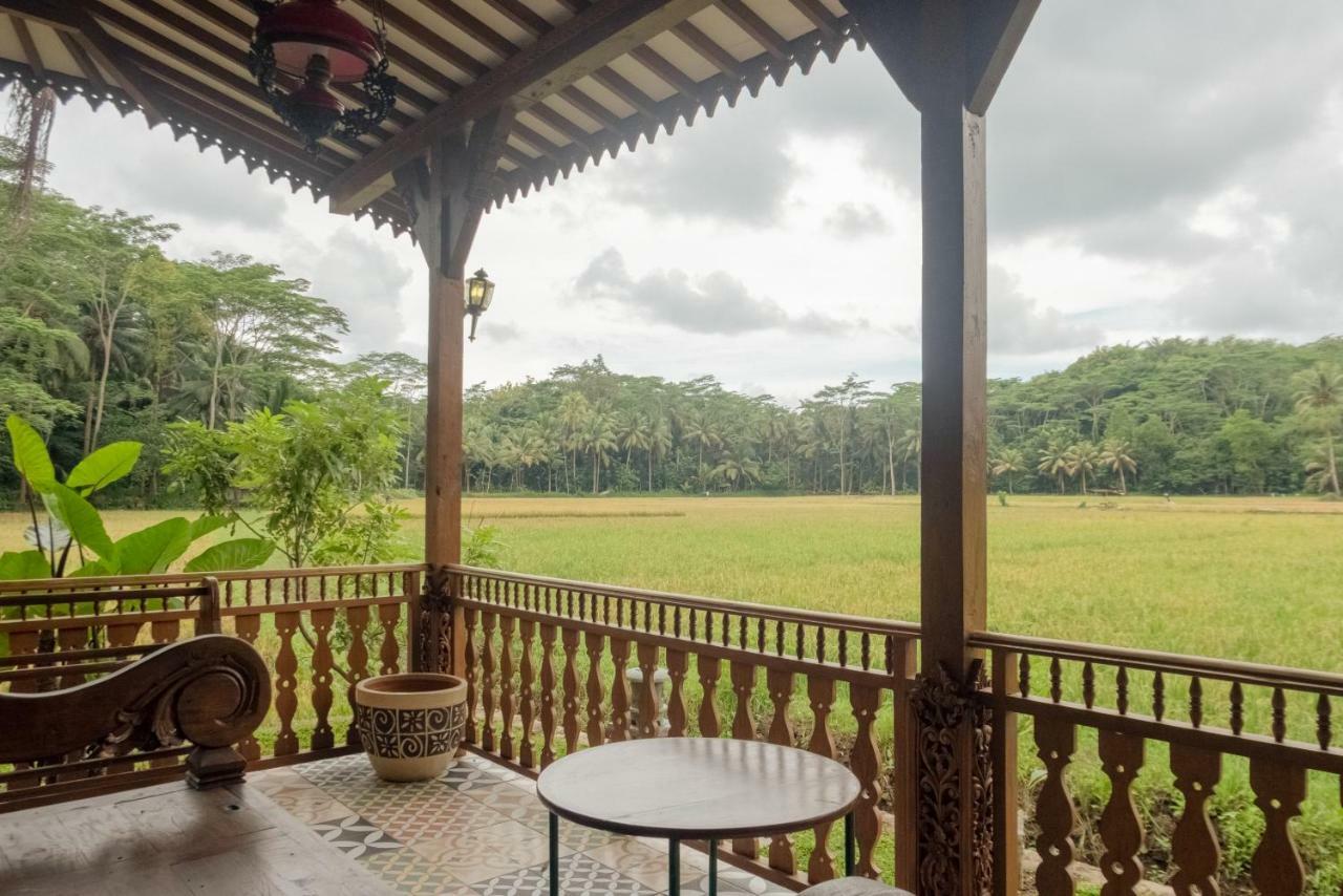 Hotel Batukaras Kalaras ภายนอก รูปภาพ